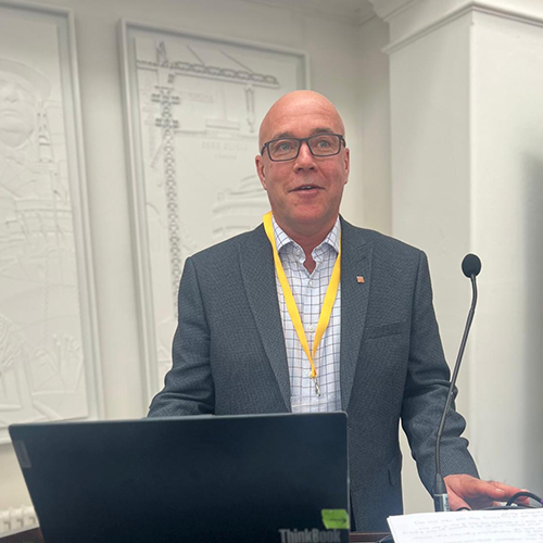 Ian-Hunter-of-Electrium-Sales