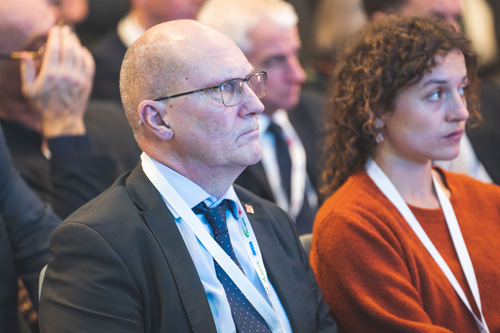 Power It Up Audience