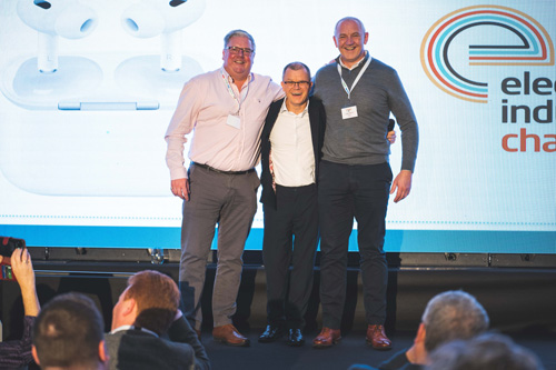 Dominic Holland presents Raffle prizes