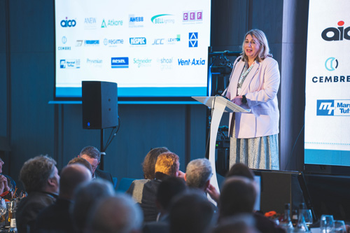 Anne Vessey thanks the Power It Up sponsors