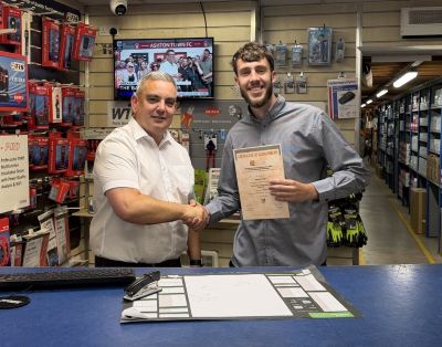 Benjamin Brough receives his first EDA Product Knowledge Module certificate, Introduction to the Principles of Electricity, from Craig Milward, Branch Manager at Edmundson Electrical Ltd (Newcastle branch). Benjamin achieved a Distinction.